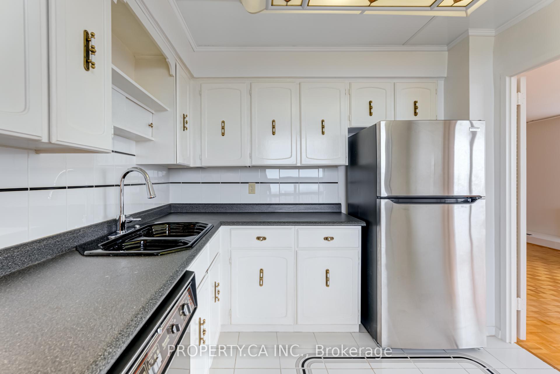 135 Antibes Drive 2606