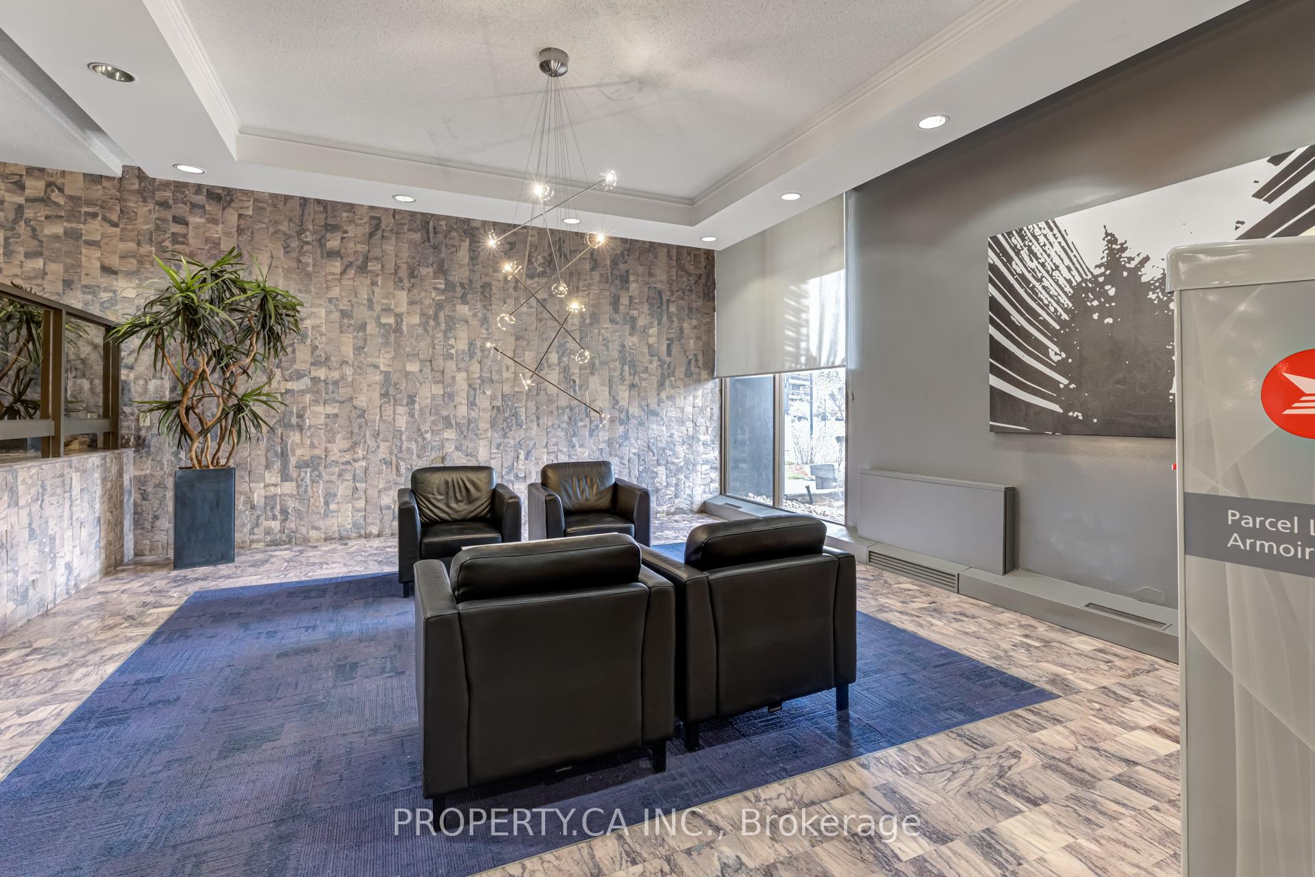 135 Antibes Drive 2606