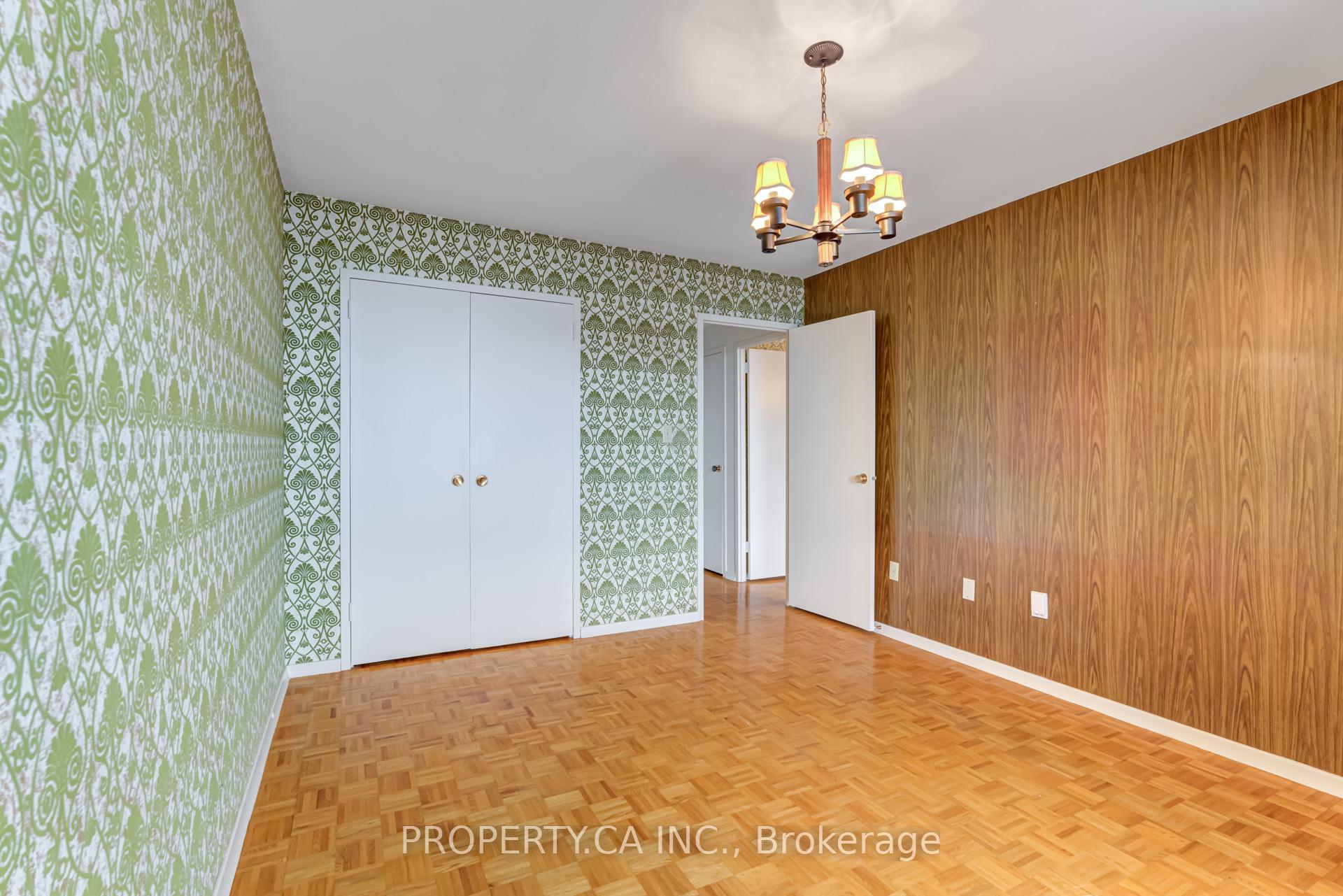 135 Antibes Drive 2606