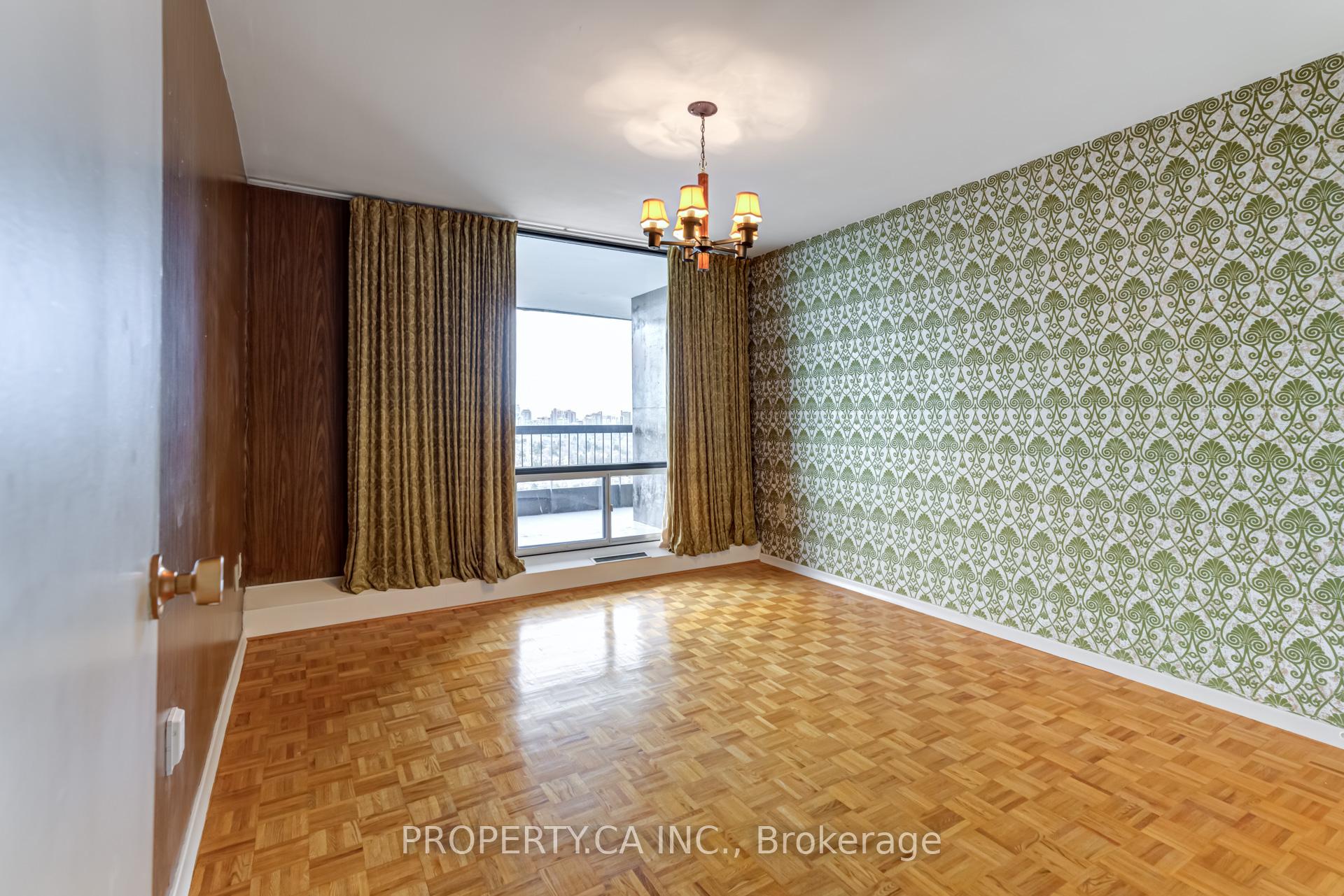 135 Antibes Drive 2606