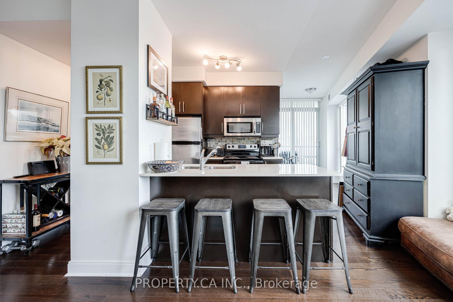 38 The Esplanade N/A 706E