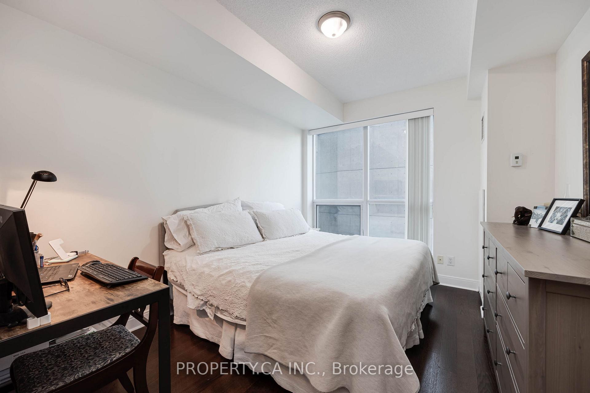 38 The Esplanade N/A 706E