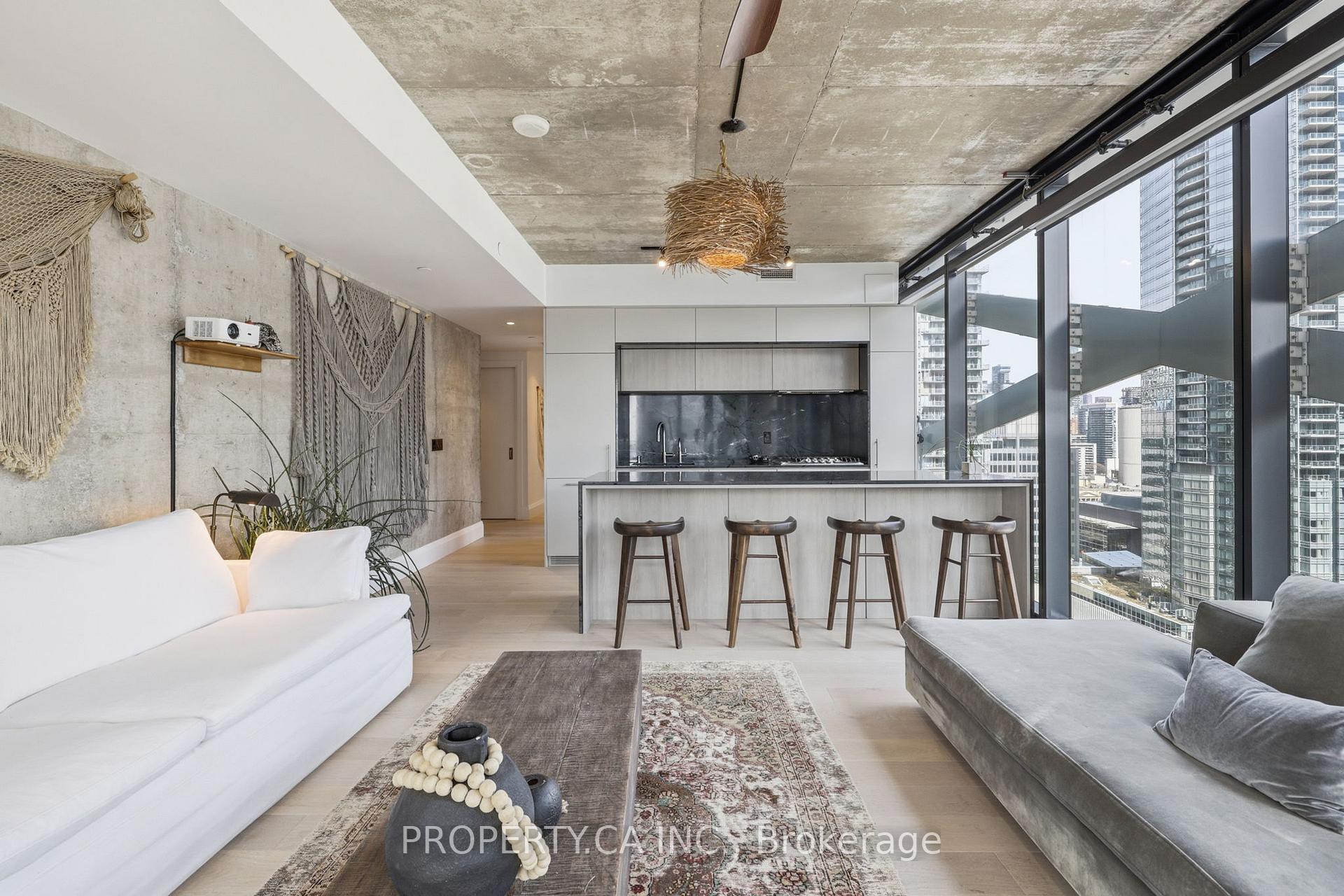 224 King Street W 1904