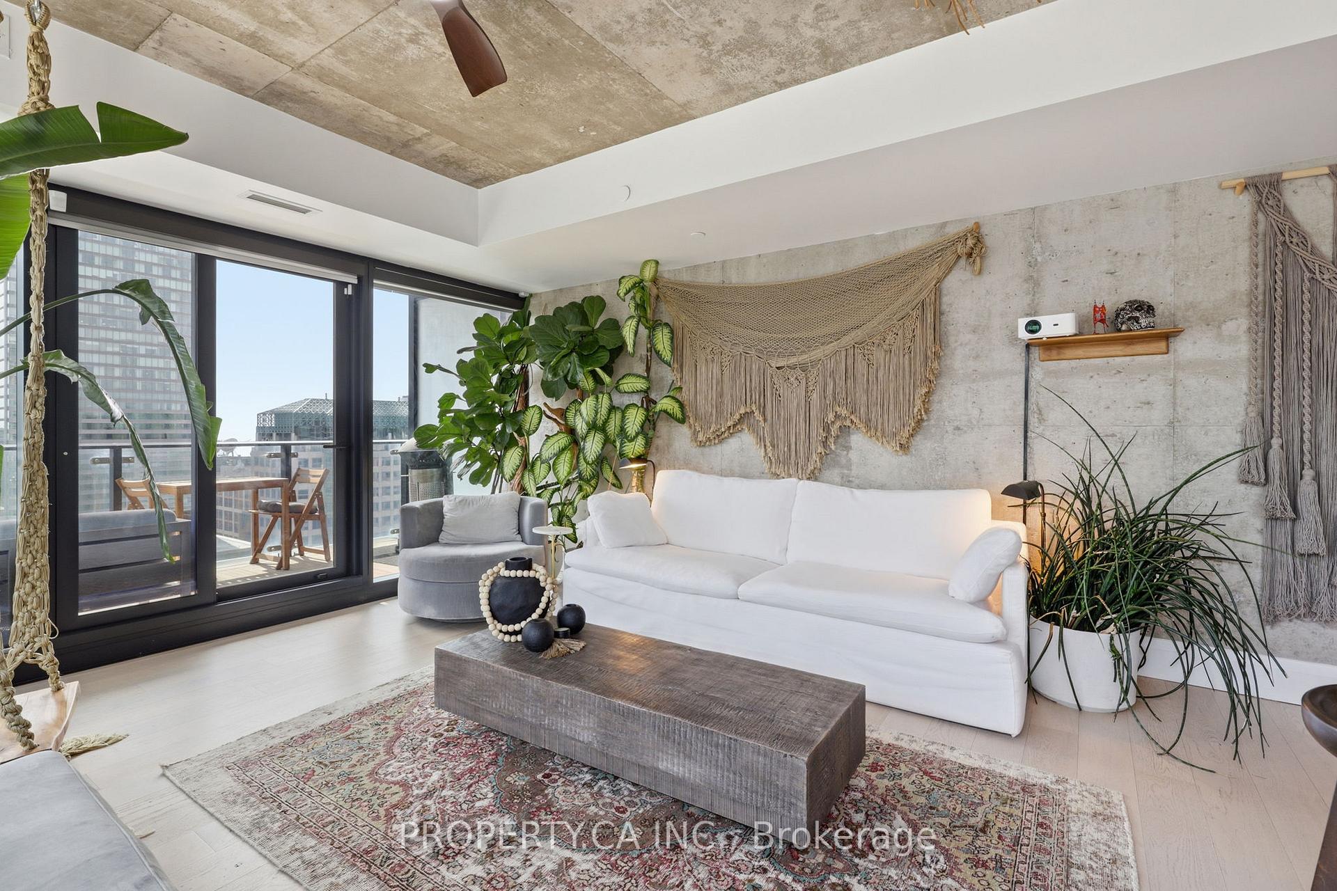 224 King Street W 1904