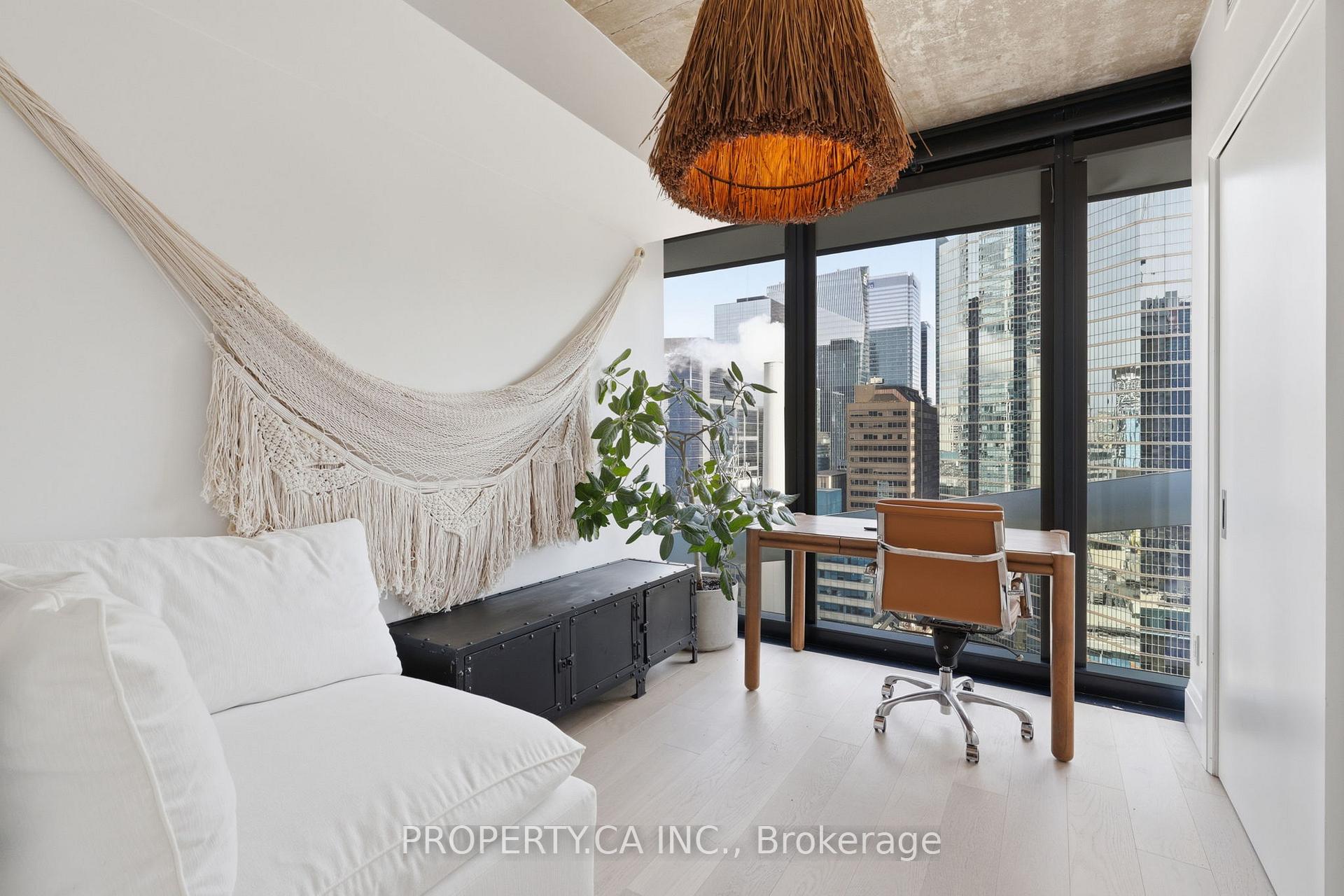 224 King Street W 1904