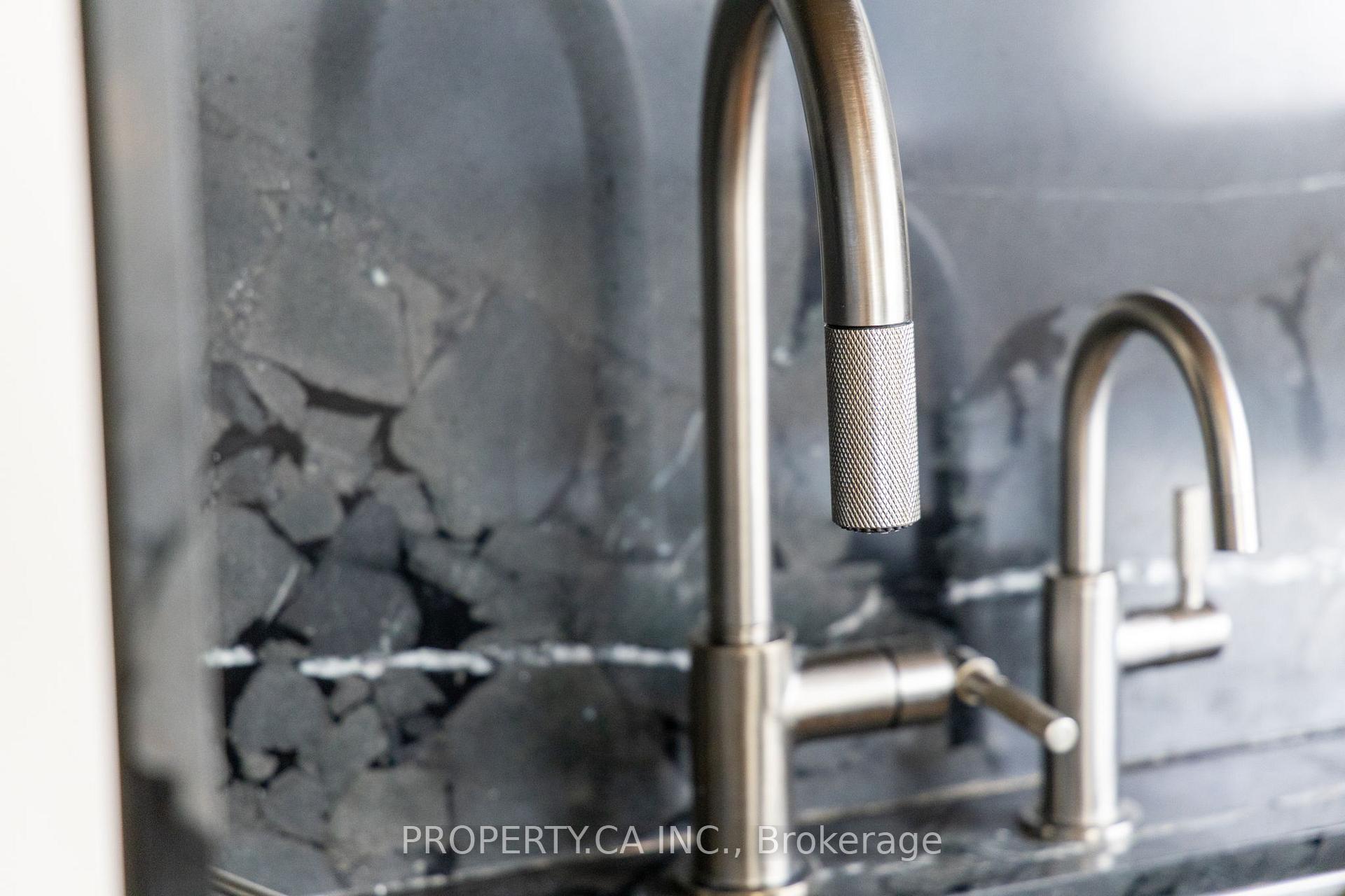 224 King Street W 1904