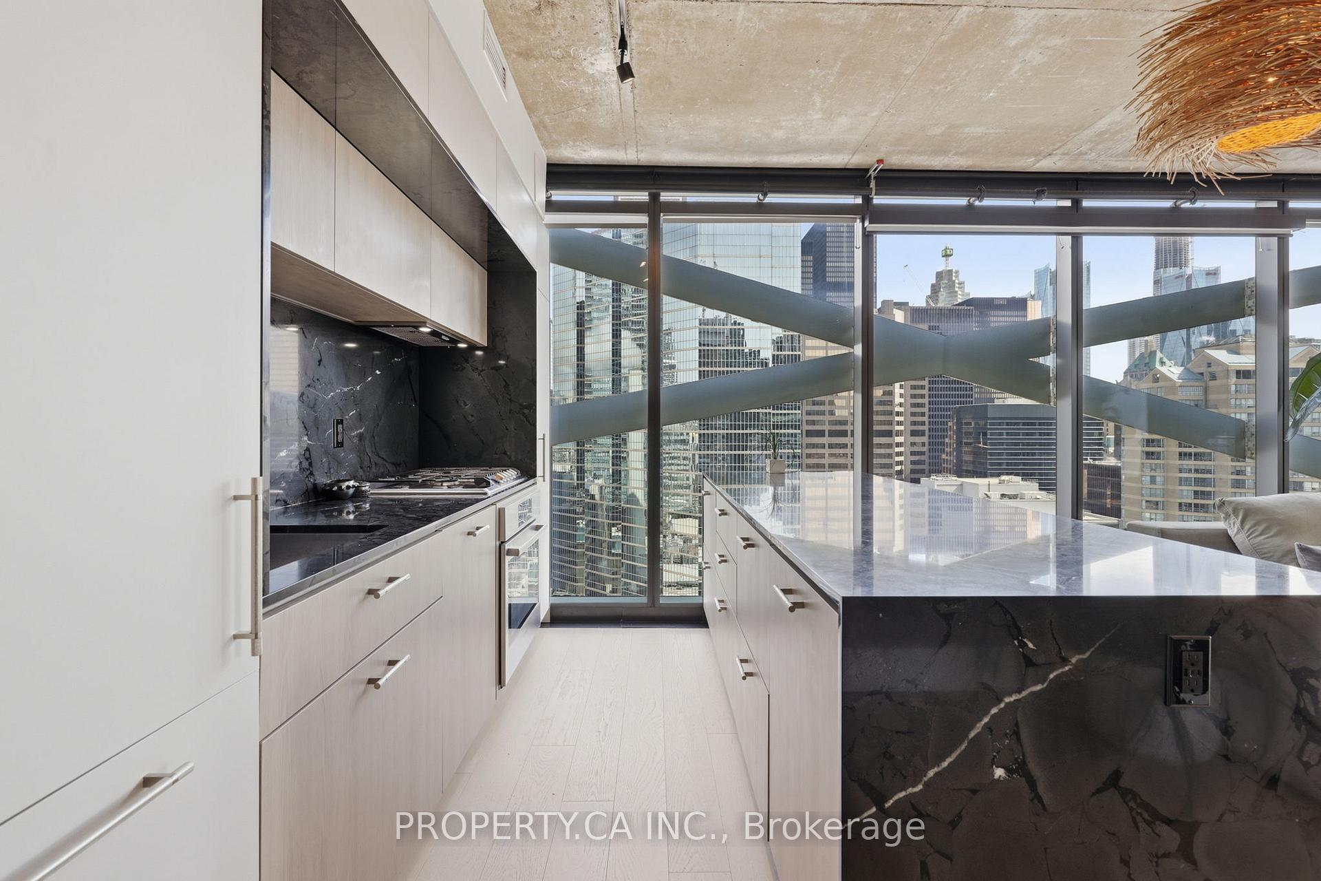 224 King Street W 1904