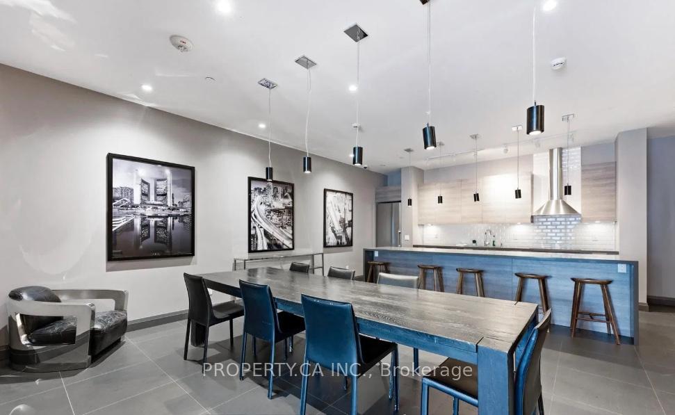 224 King Street W 1904