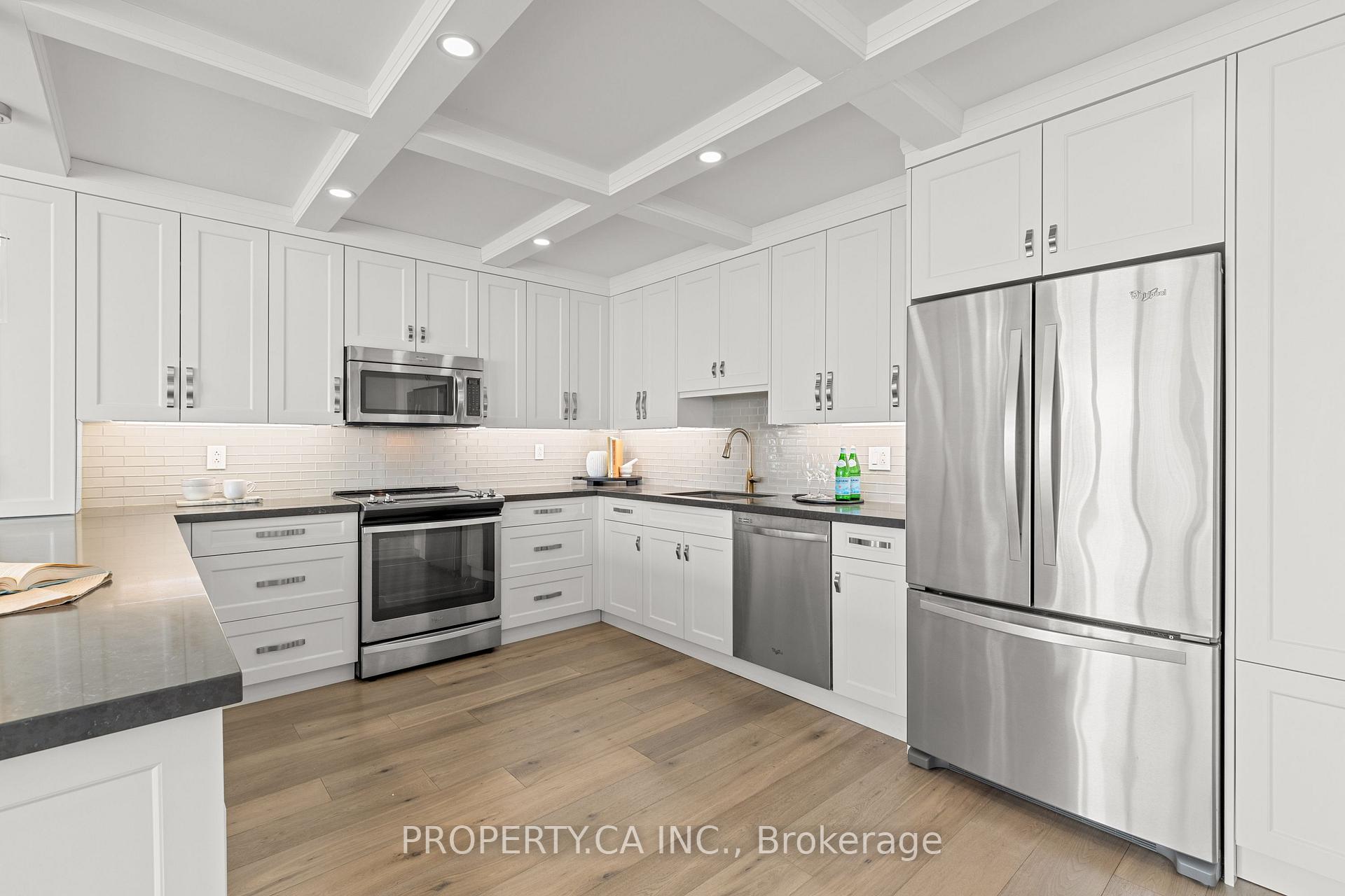 33 Harbour Square 2804