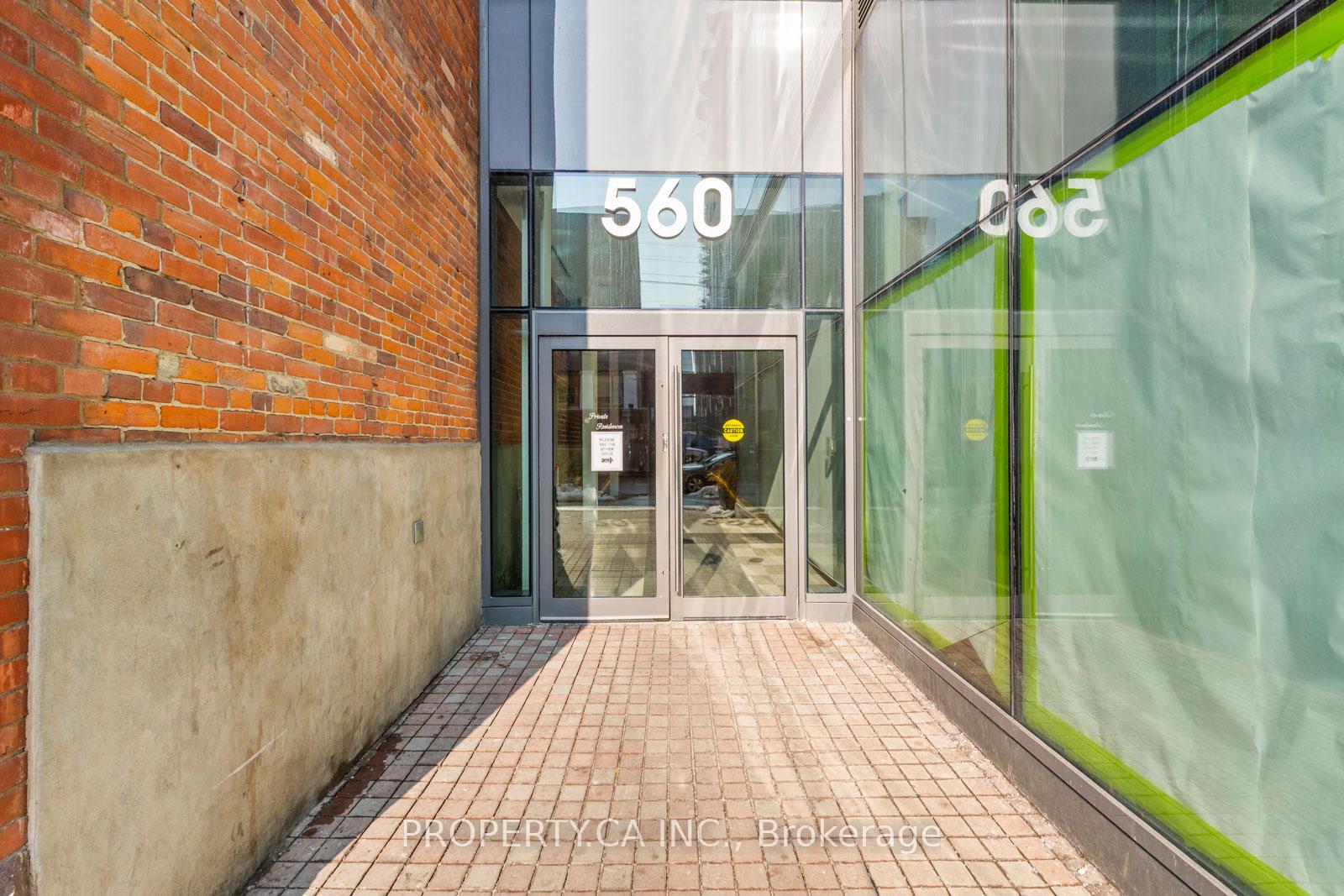560 King Street W 623