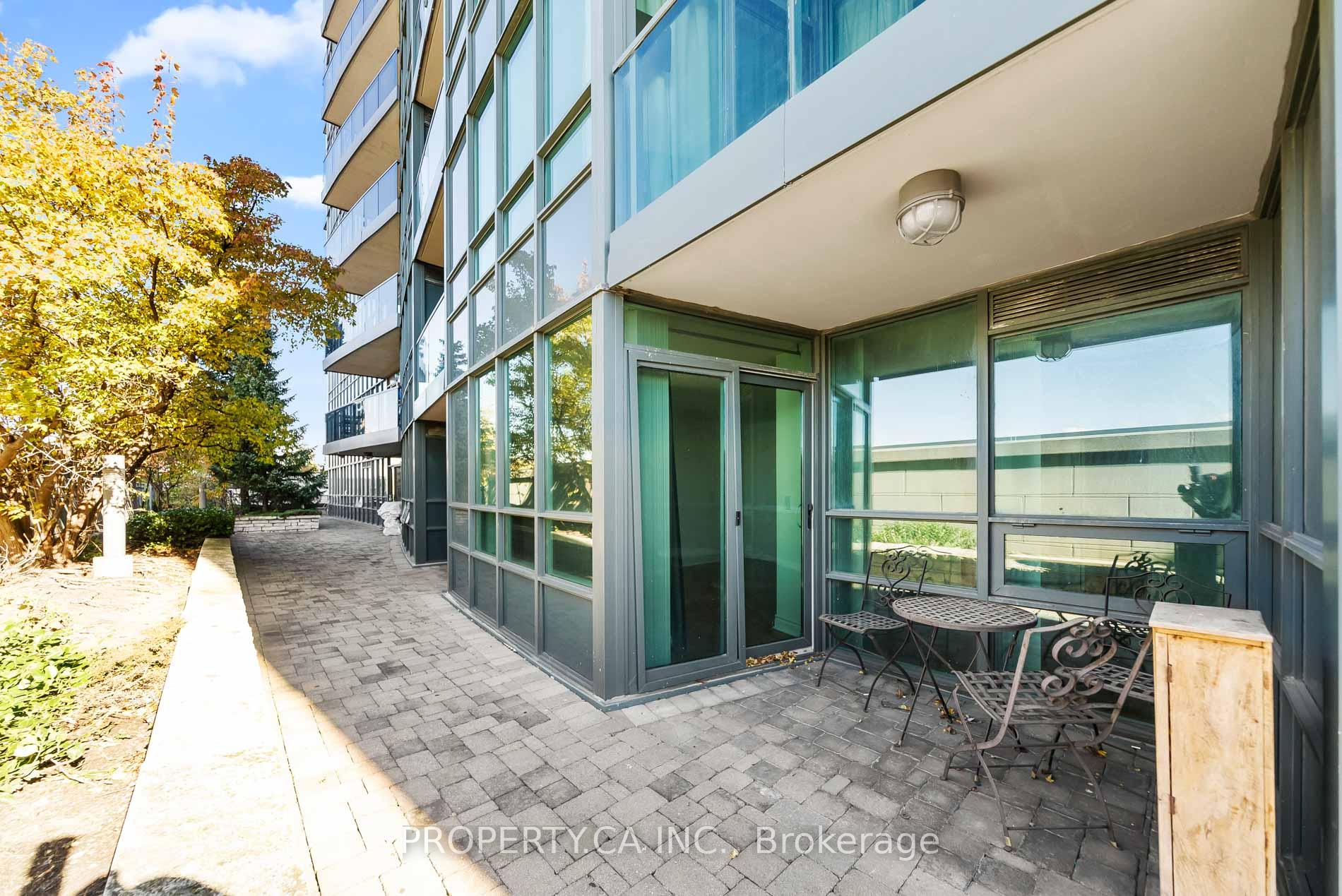 15 Greenview Avenue 309