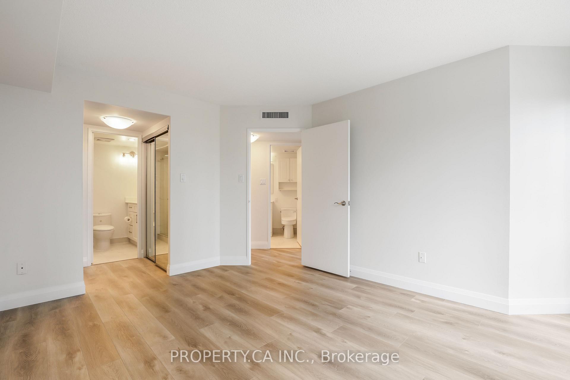 1001 Bay Street 2204
