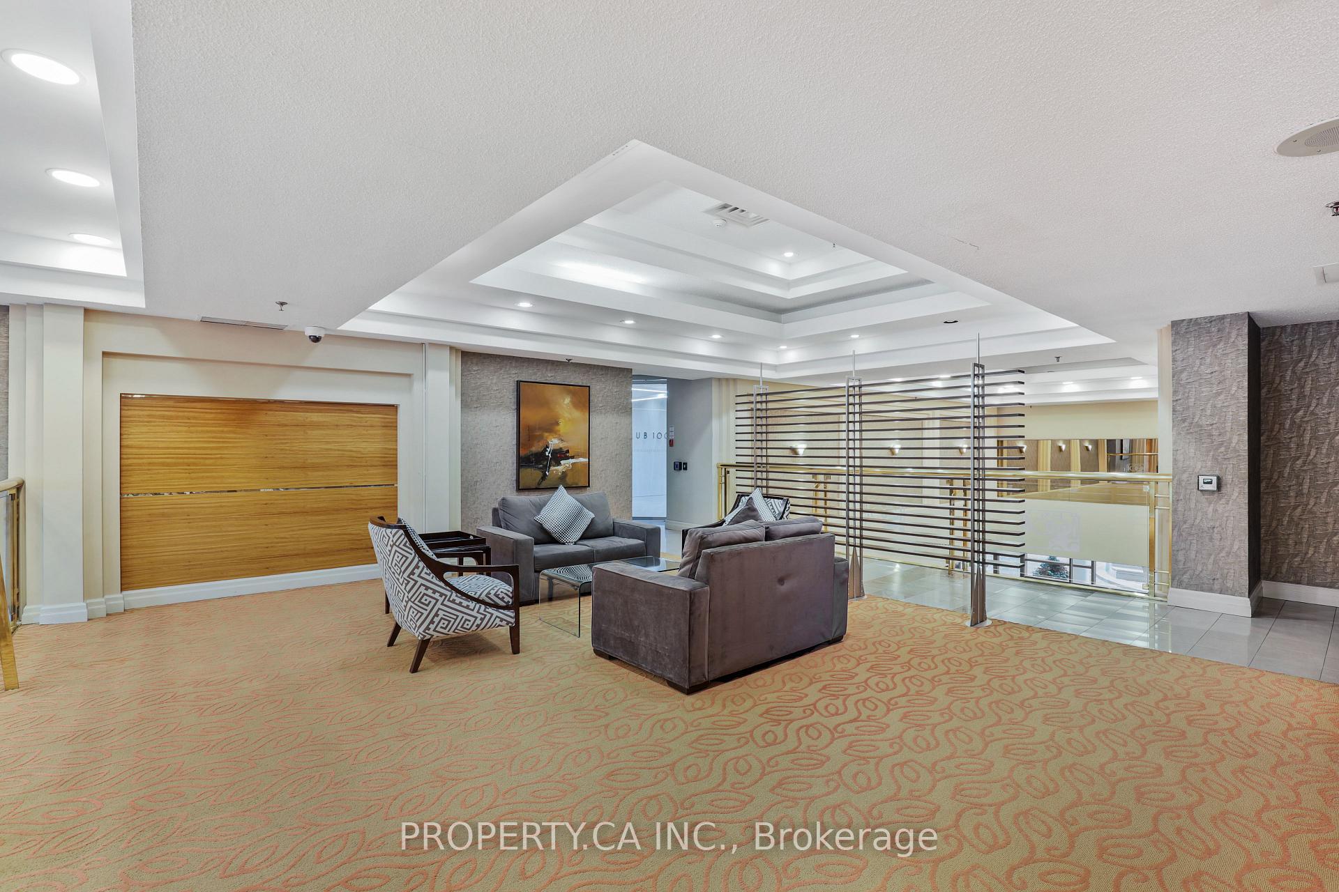 1001 Bay Street 2204