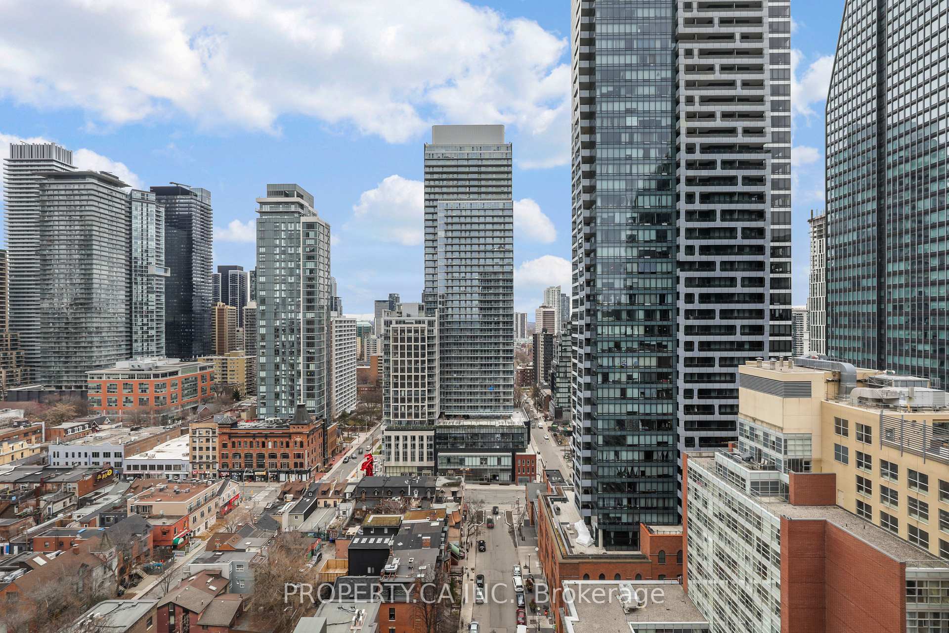1001 Bay Street 2204