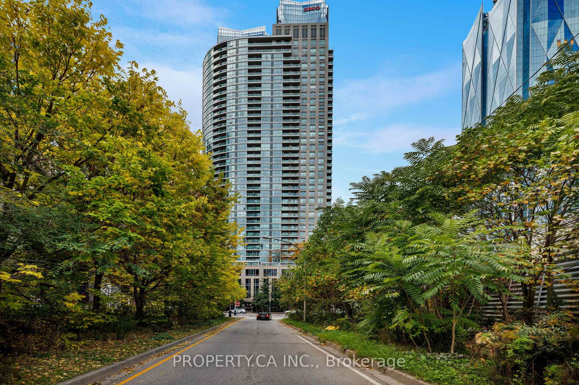 18 Yonge Street 2011