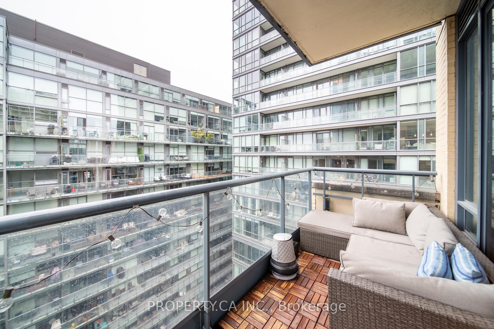 438 King Street W 1314