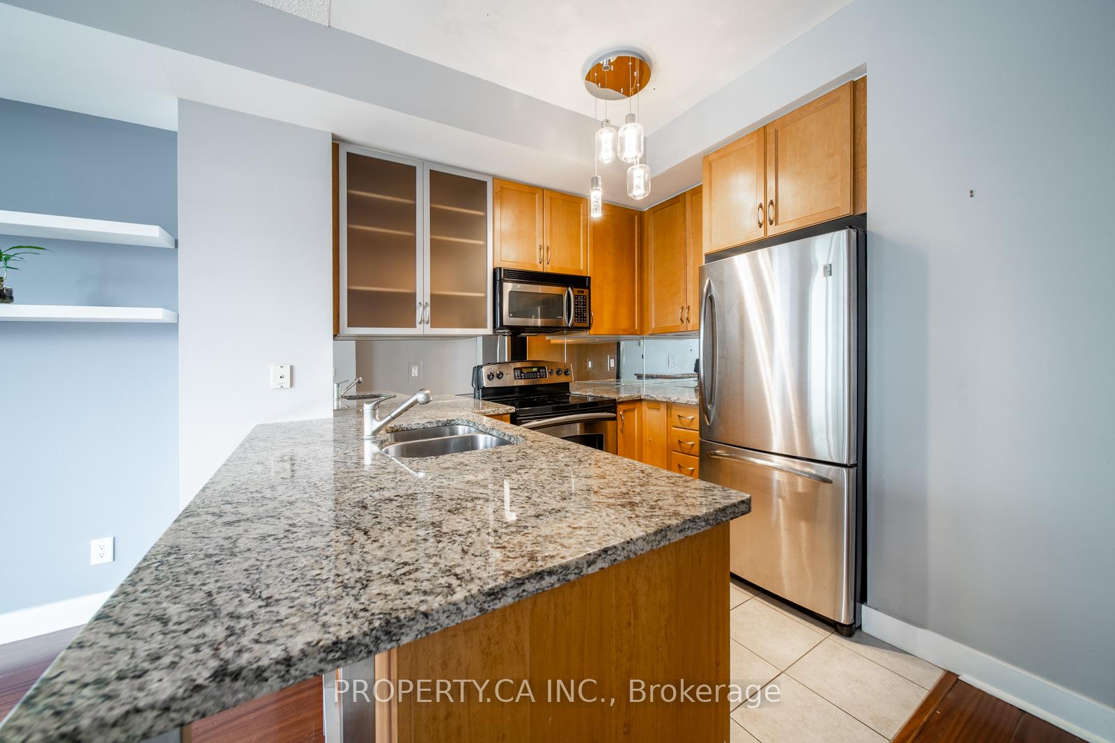438 King Street W 1314