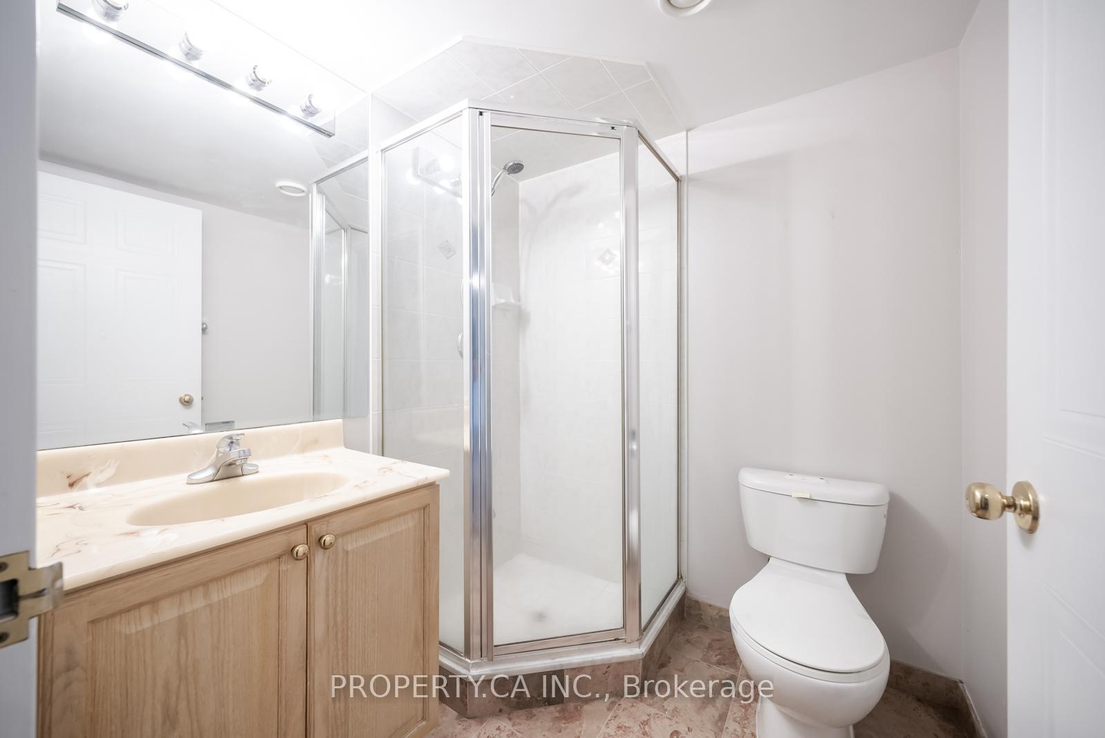238 Doris Avenue 911