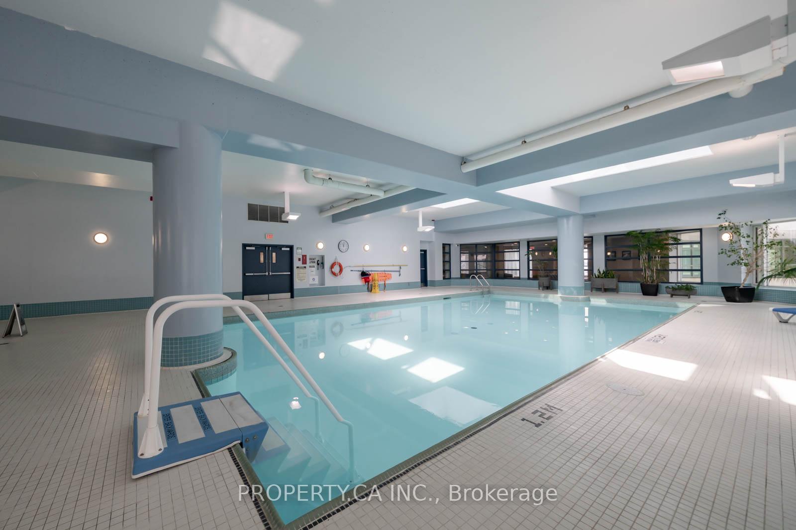 10 Yonge Street 1209