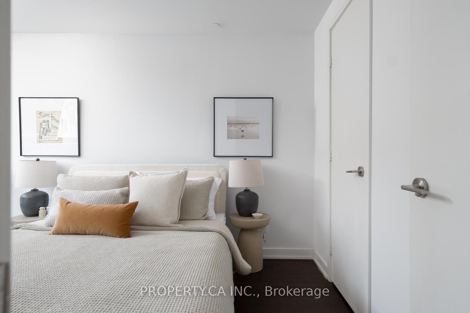 1030 King Street W 344