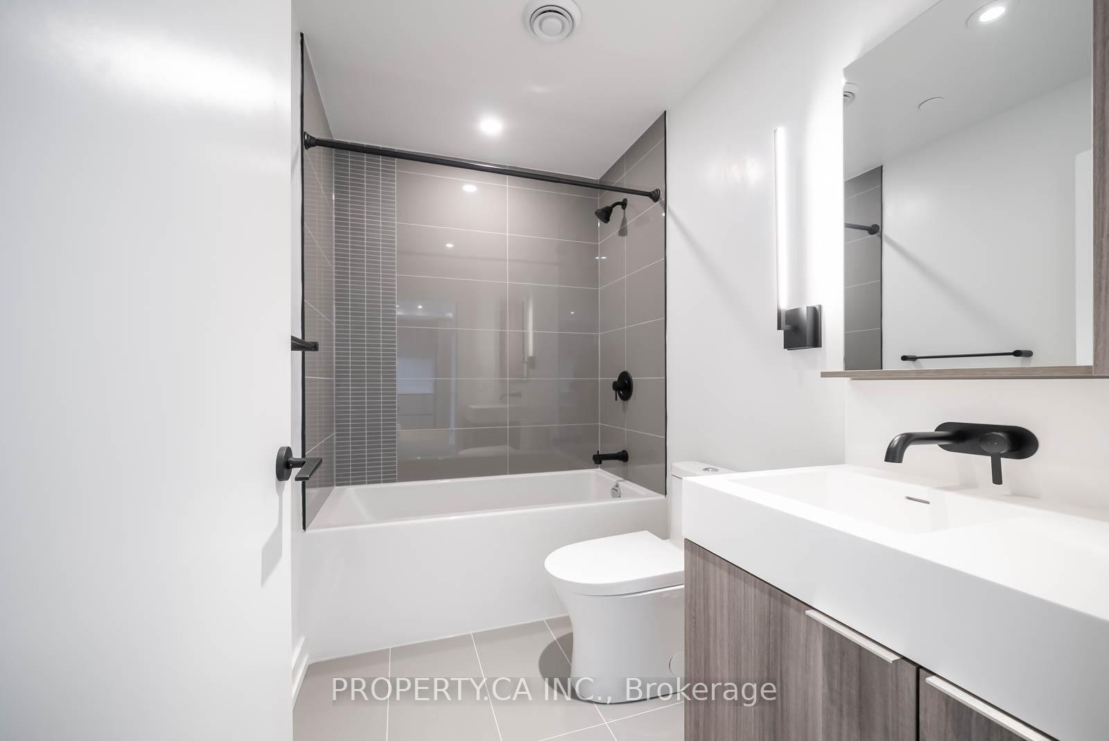 127 Broadway Avenue 3409