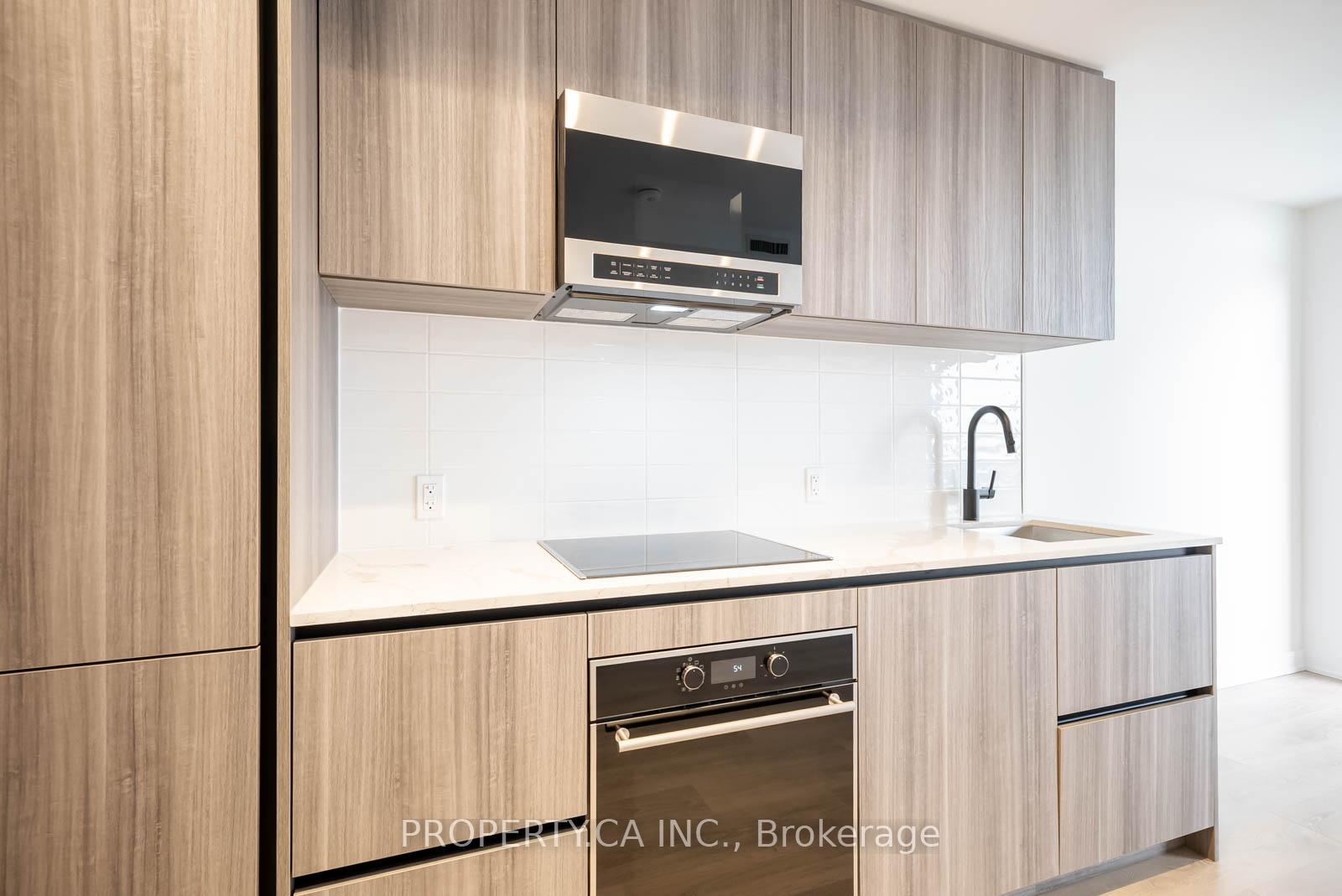 127 Broadway Avenue 3409