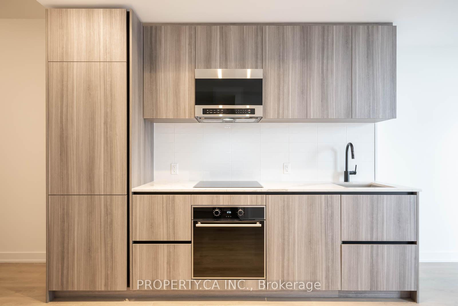 127 Broadway Avenue 3409