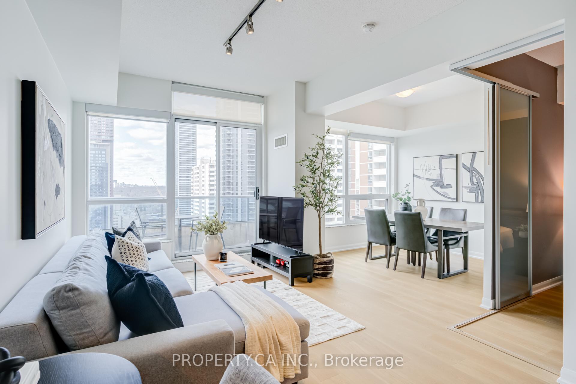 500 Sherbourne Street 2202