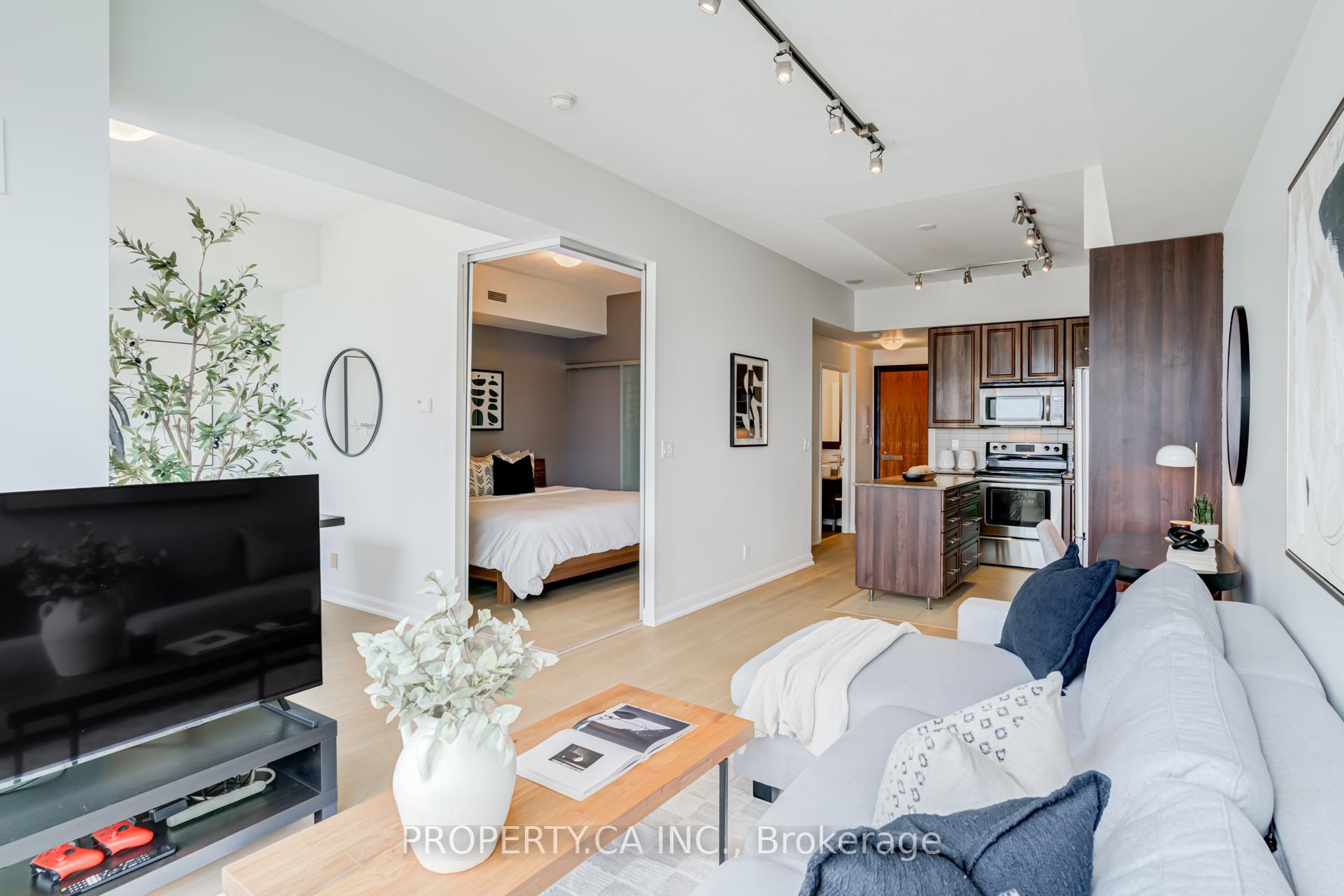 500 Sherbourne Street 2202