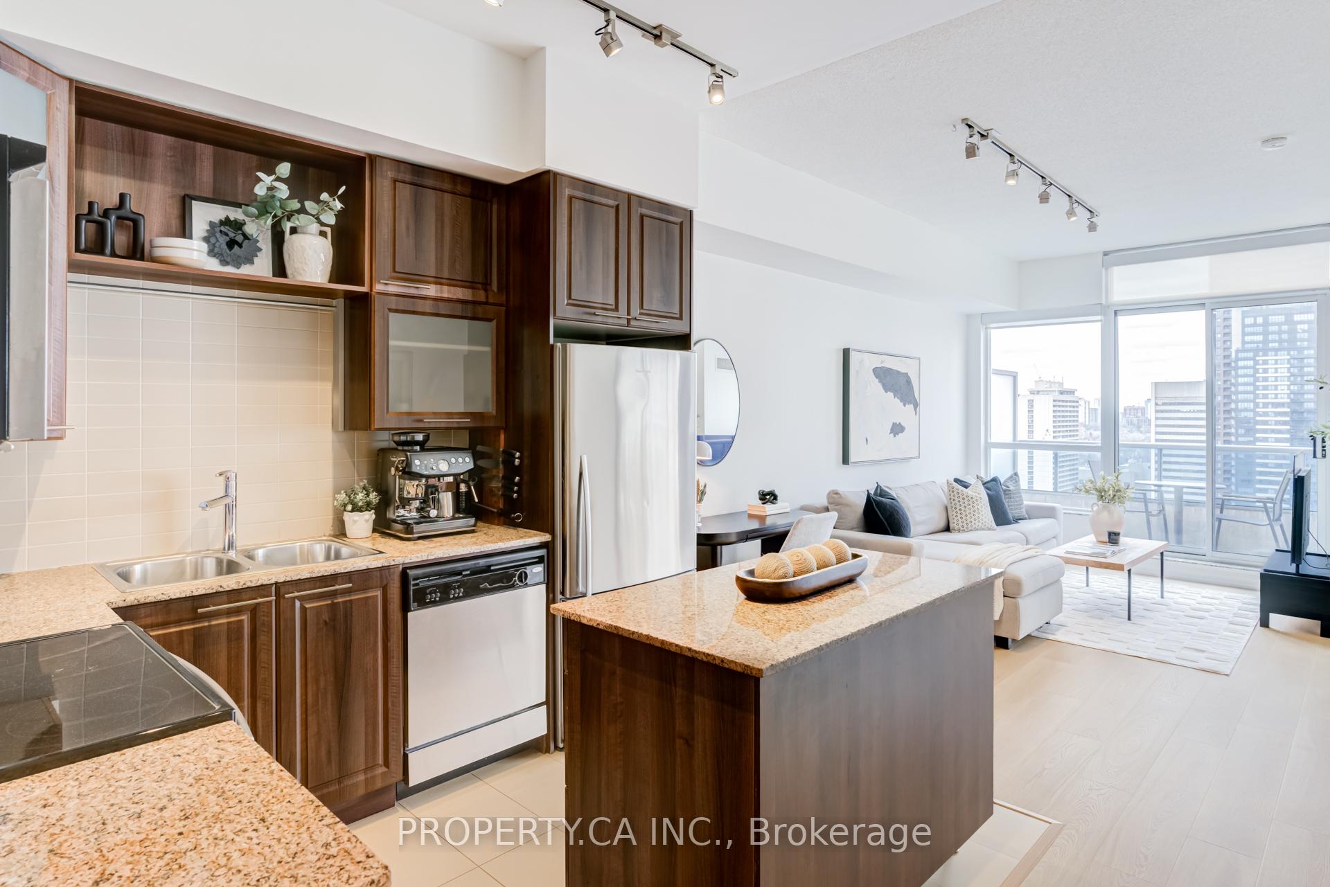 500 Sherbourne Street 2202