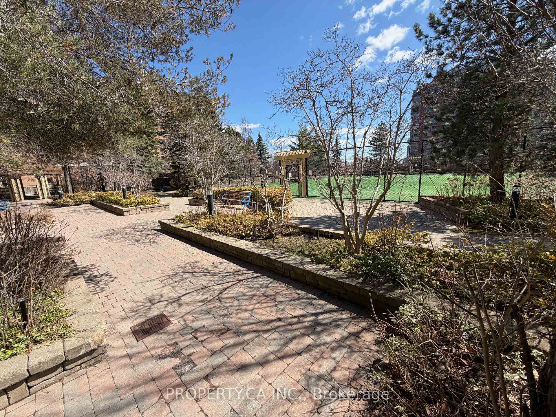 5 Northtown Way 1614