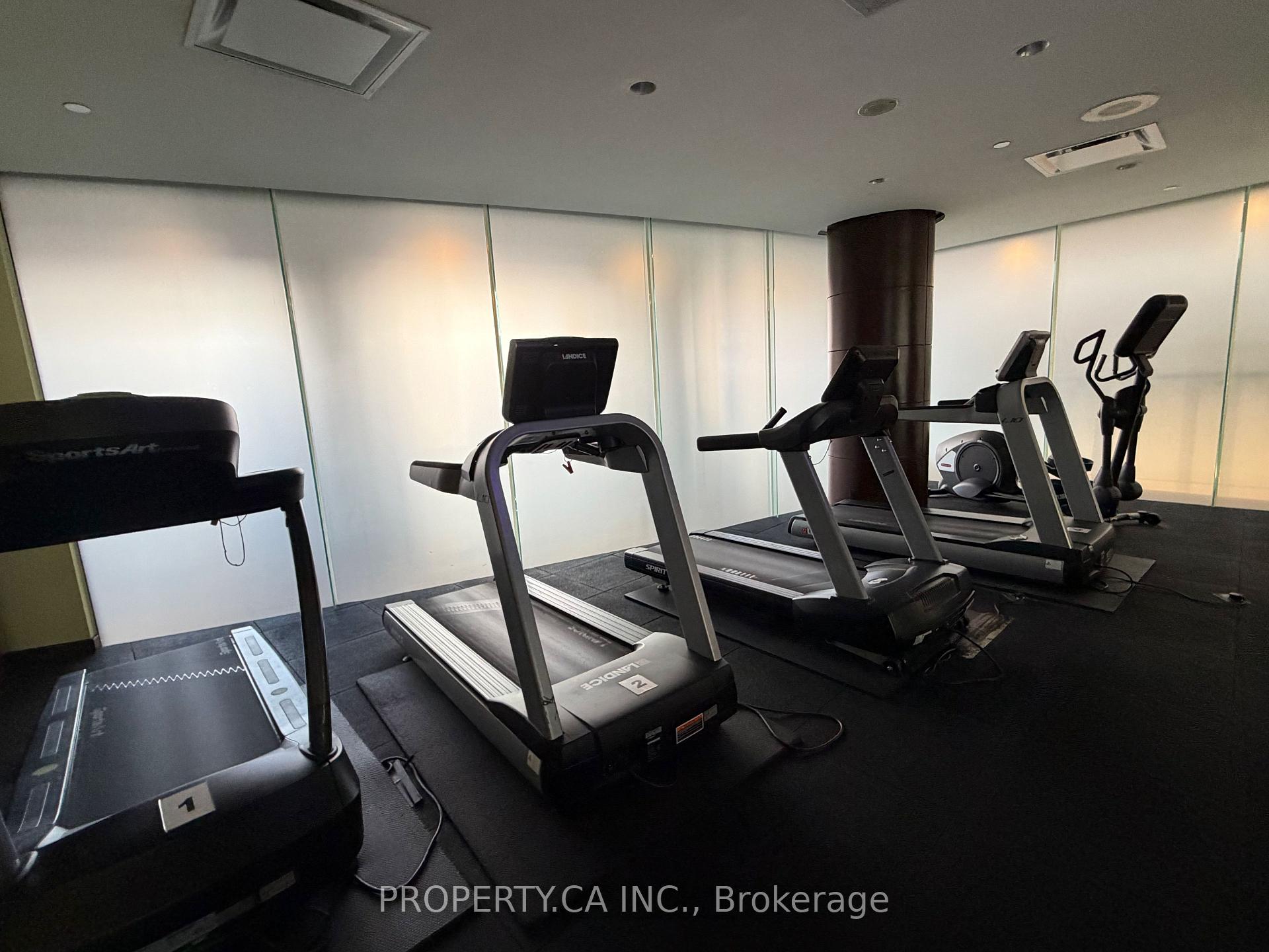 5 Northtown Way 1614