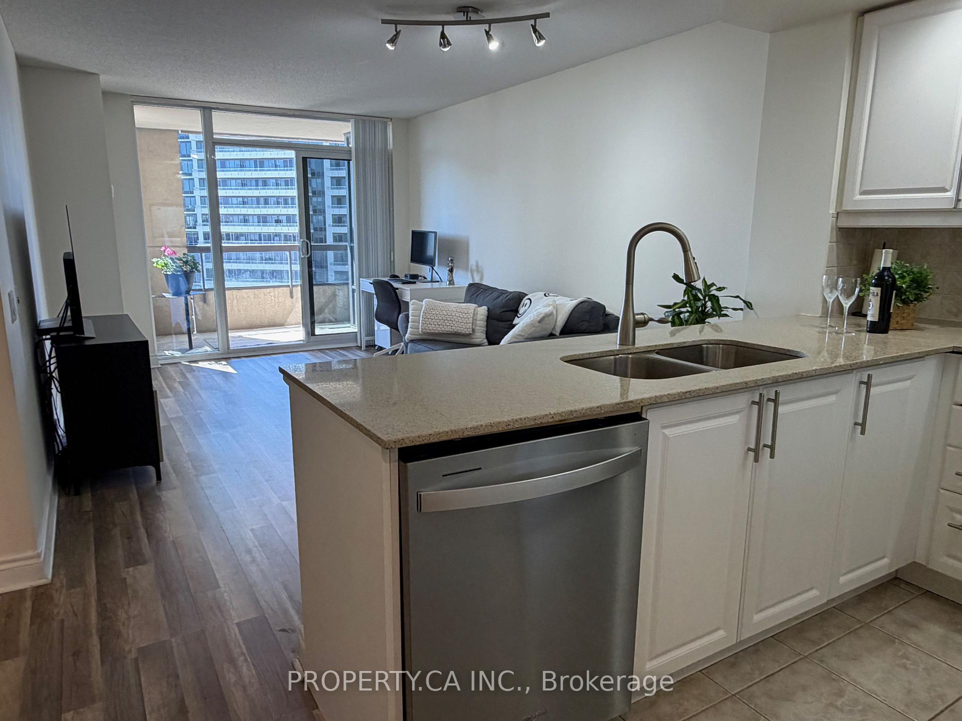 5 Northtown Way 1614