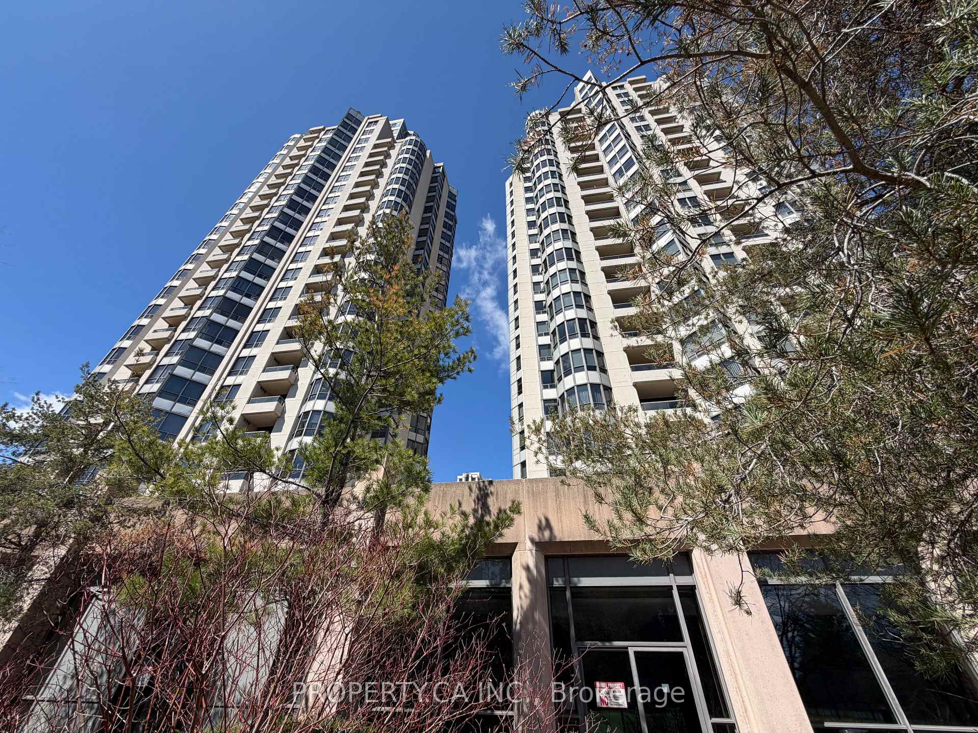 5 Northtown Way 1614