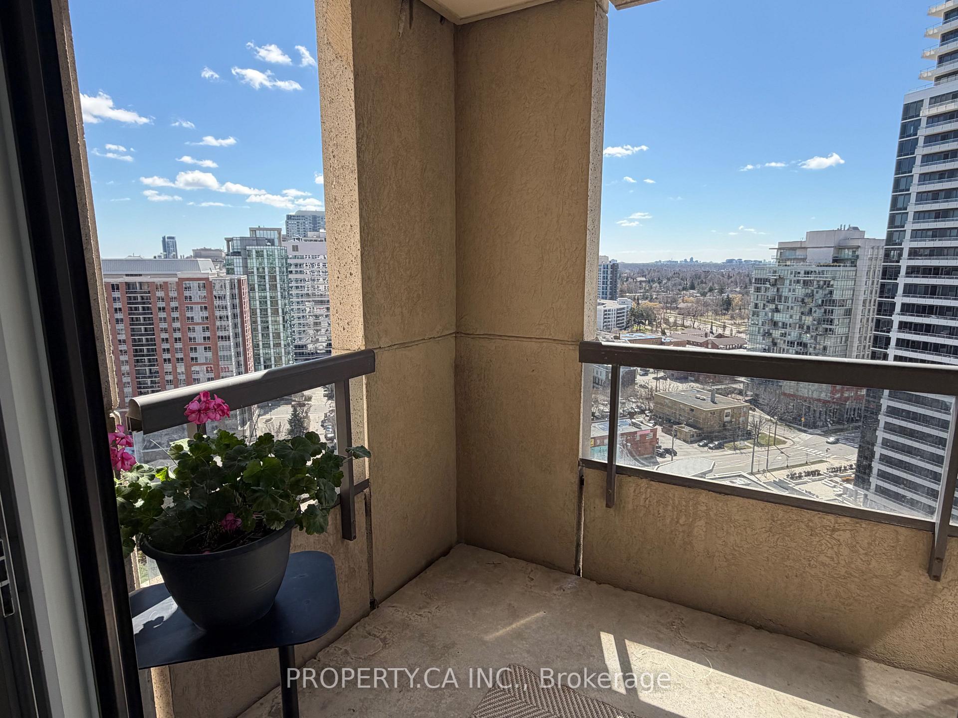 5 Northtown Way 1614