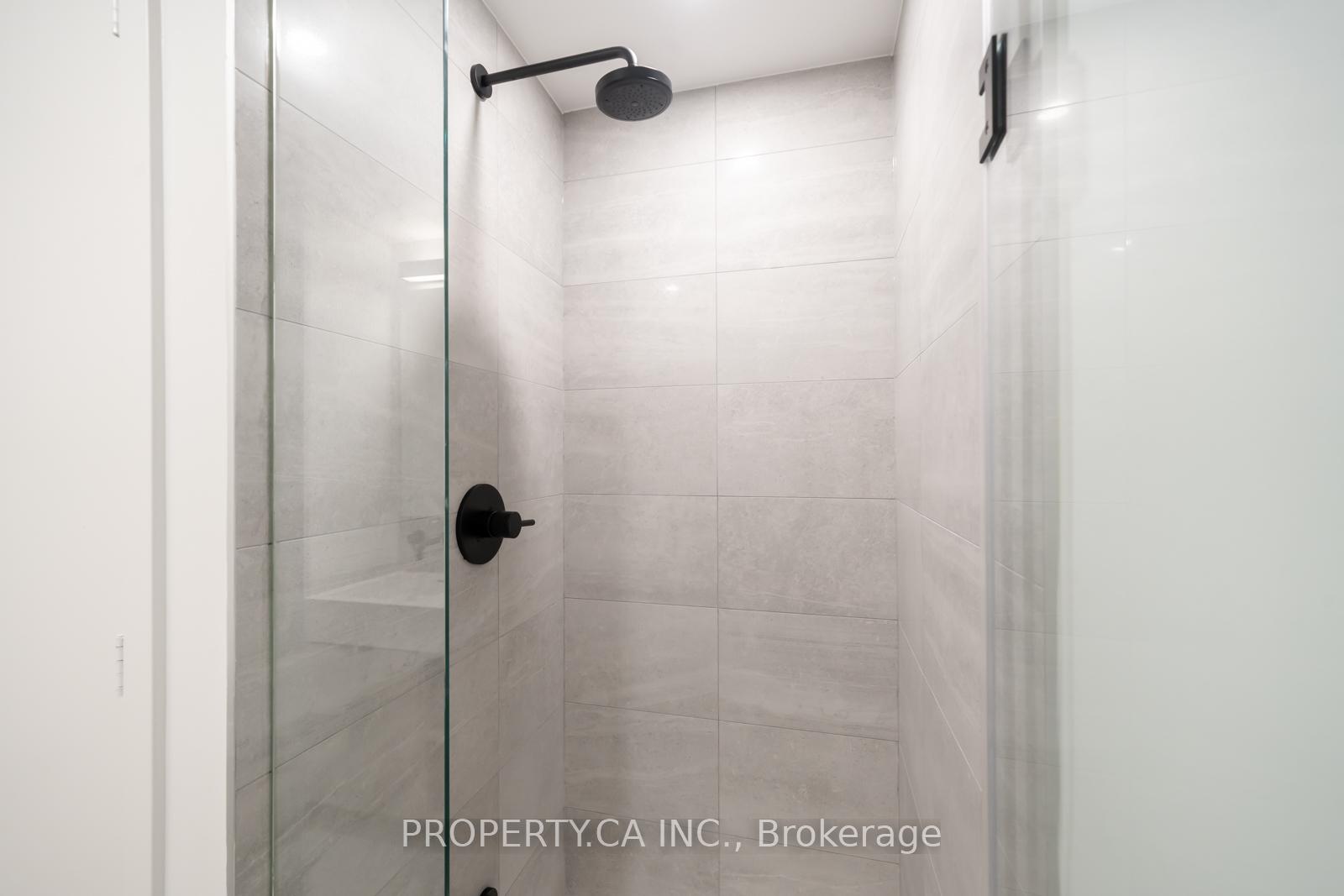 108 Peter Street 3203