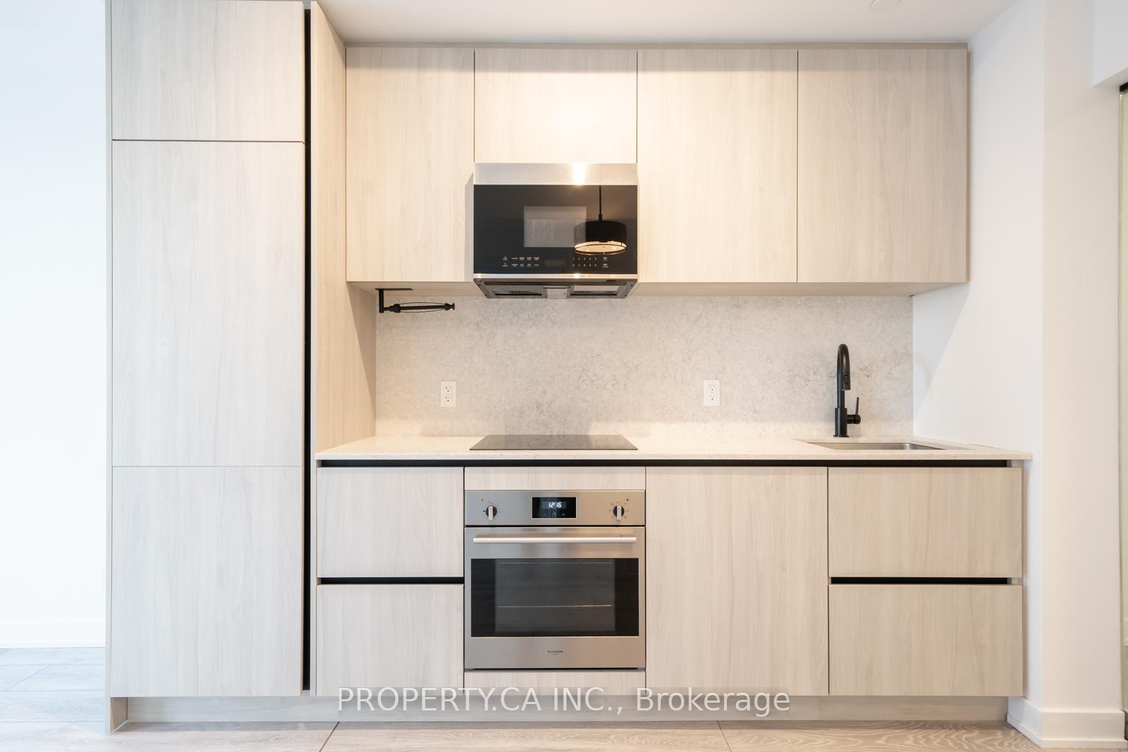 108 Peter Street 3203