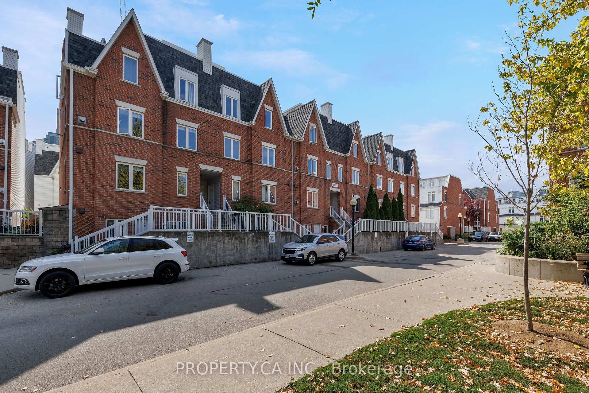 12 Sudbury Street 819