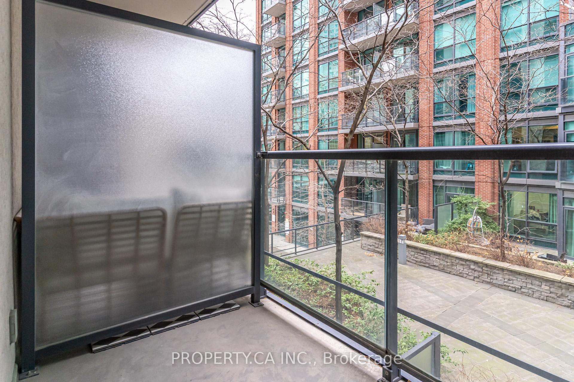 1 Scott Street 402
