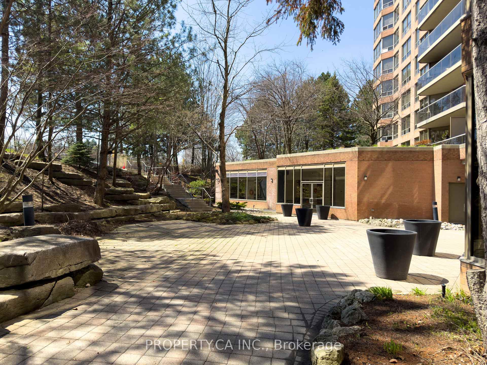 3181 Bayview Avenue PH 11