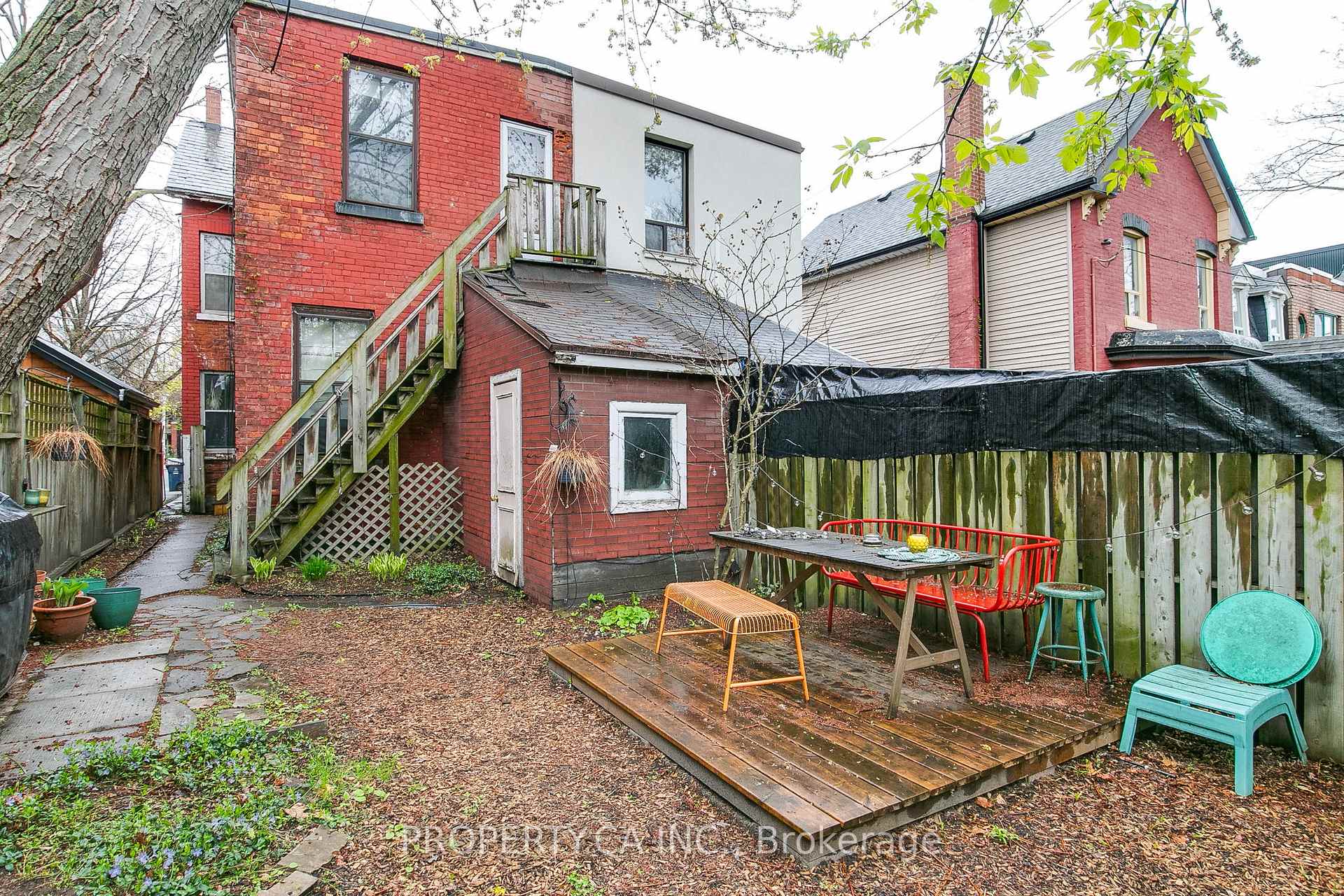 5 Mackenzie Crescent