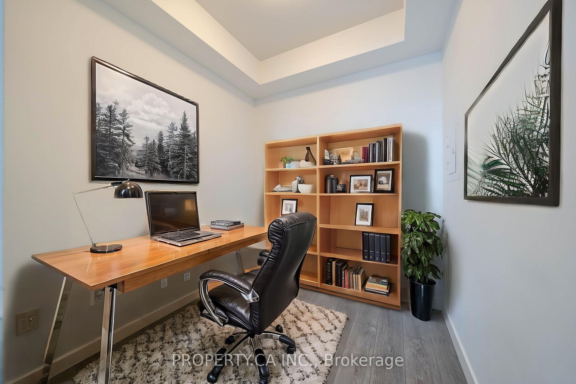 8 Eglinton Avenue E 1412