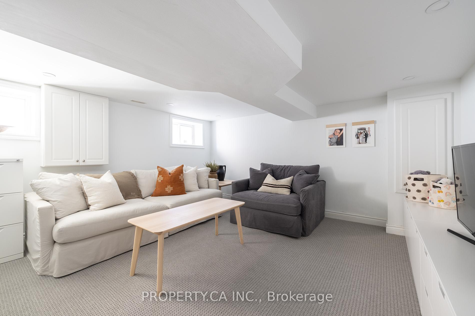 89 Greensides Avenue E