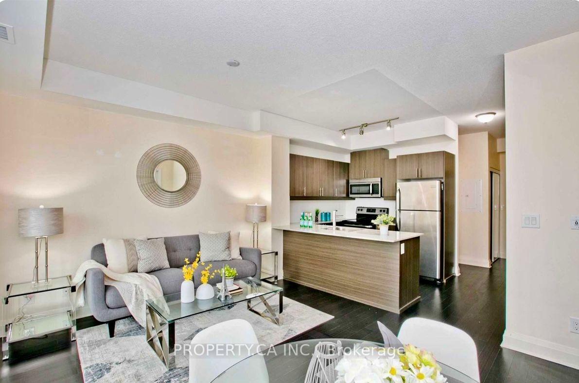 17 Kenaston Gardens 714