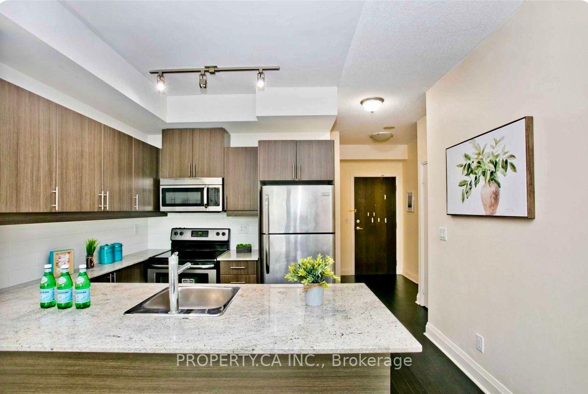 17 Kenaston Gardens 714