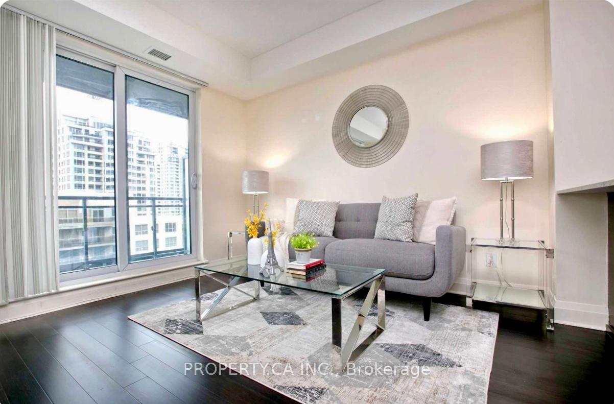 17 Kenaston Gardens 714