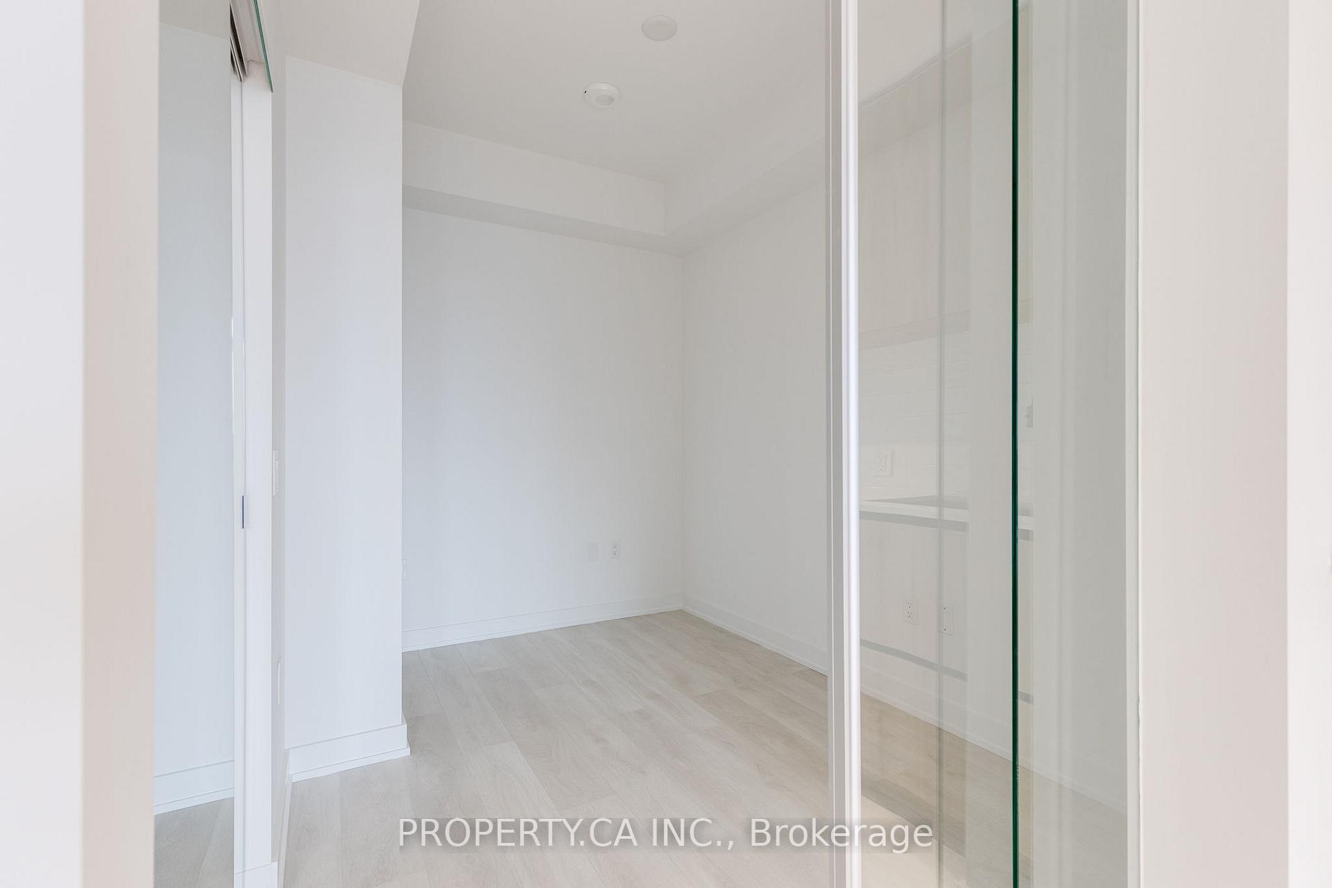 127 Broadway Avenue 1401