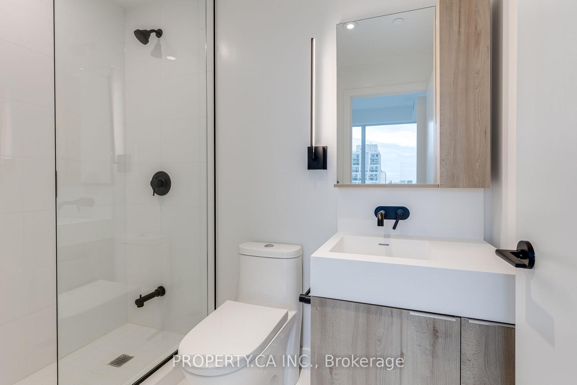 127 Broadway Avenue 1401