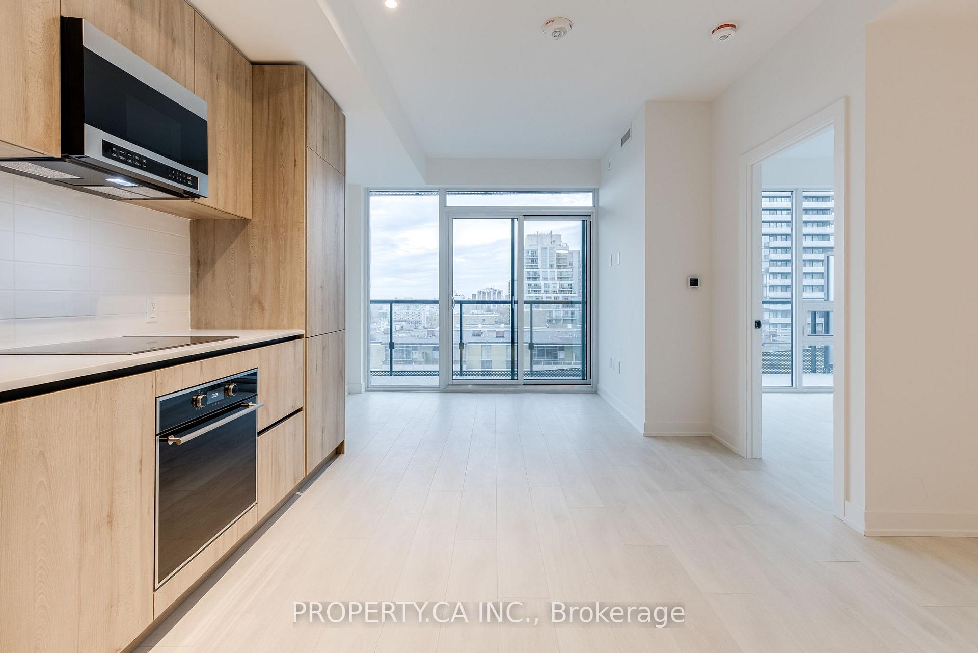 127 Broadway Avenue 1401