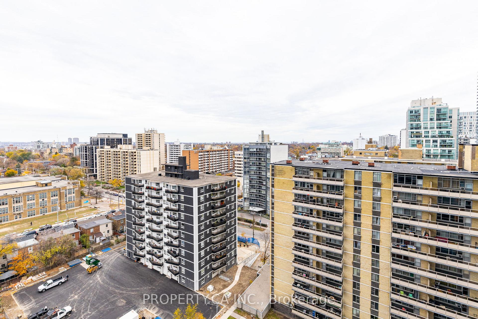 127 Broadway Avenue 1401